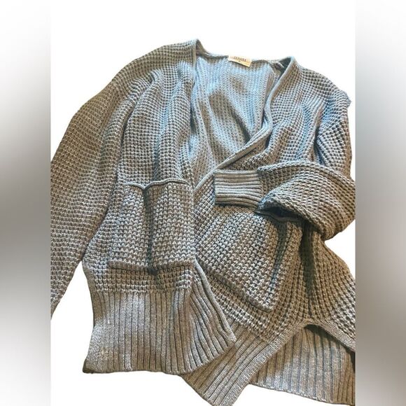 Zenana size medium beautiful size medium cardigan see pics - Picture 1 of 2